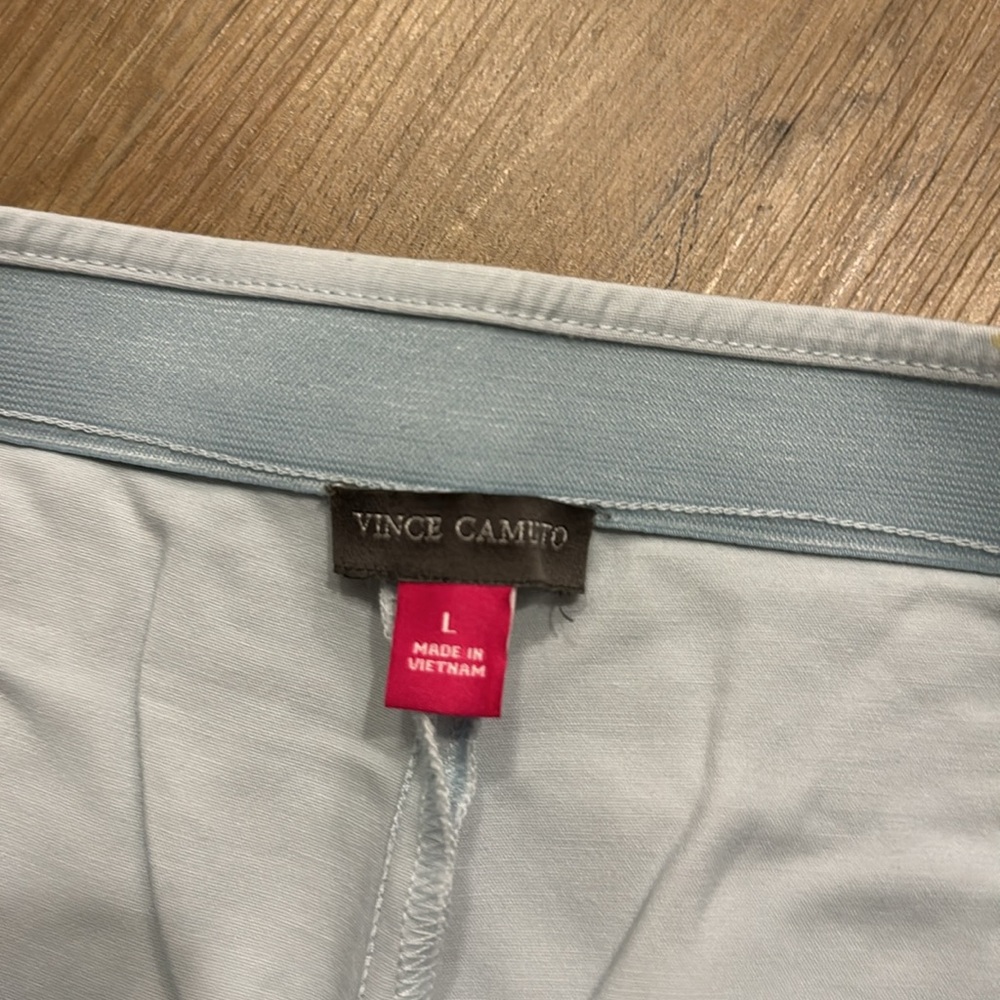 Light blue Vince Camaro capri pants - Picture 3 of 3